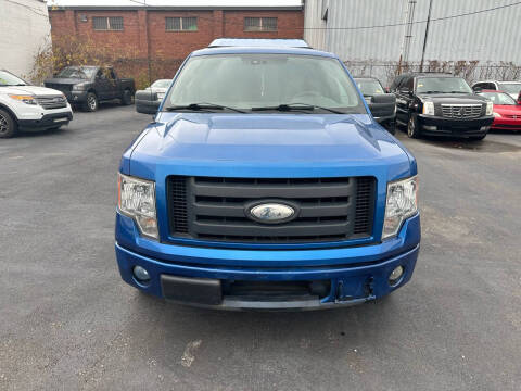 2009 Ford F-150 for sale at Best Motors LLC in Cleveland OH