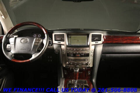 2011 Lexus LX 570