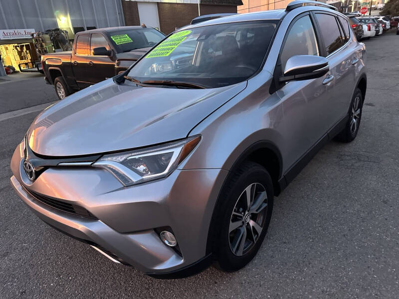 2017 Toyota RAV4 XLE