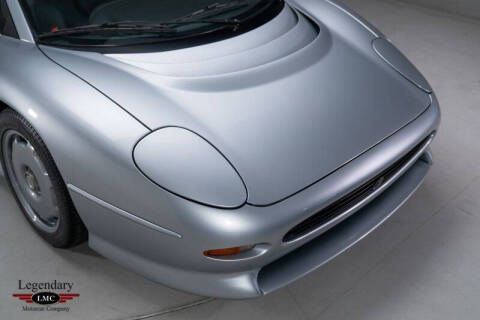 1993 Jaguar XJ 220