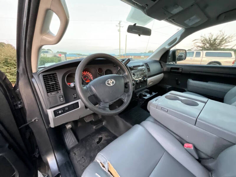 2011 Toyota Tundra Grade