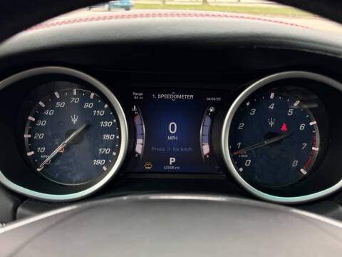 2015 Maserati Ghibli