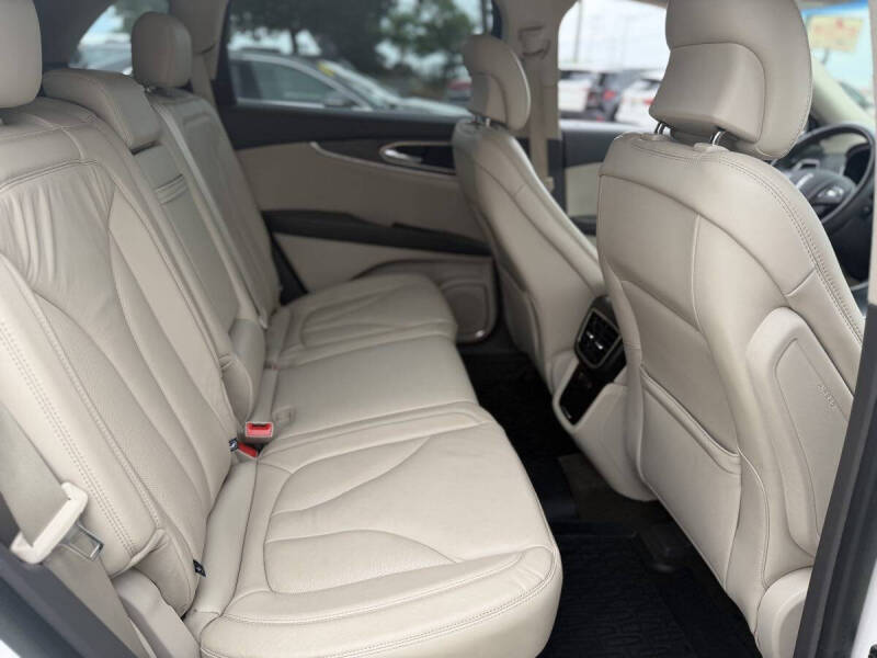 2017 Lincoln MKX Select