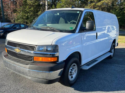 2024 Chevrolet Express 2500