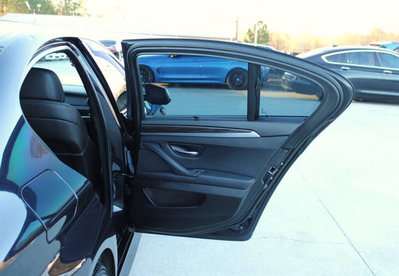 2013 BMW 5 Series 550i