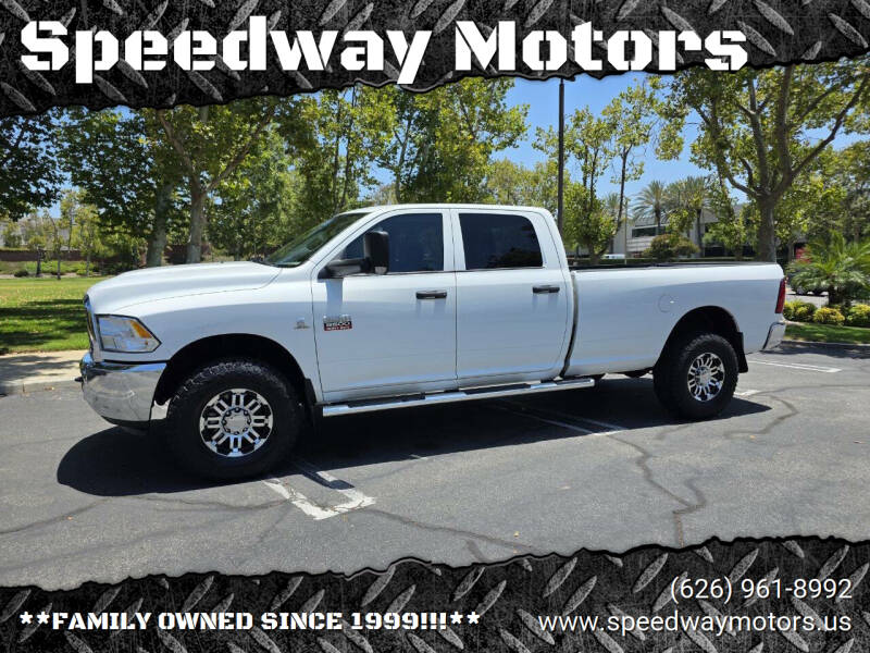 2011 RAM 3500 ST 4X4 Crew Cab SWB's photo