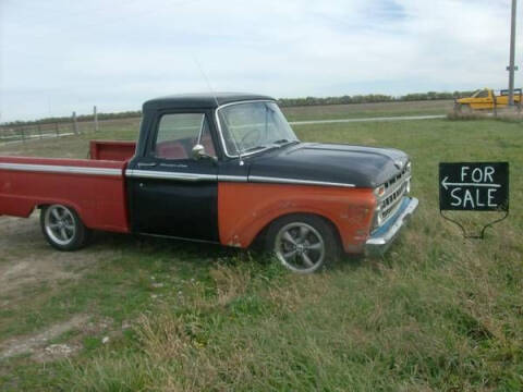 1965 Ford F-100