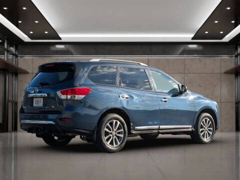 2013 Nissan Pathfinder Platinum
