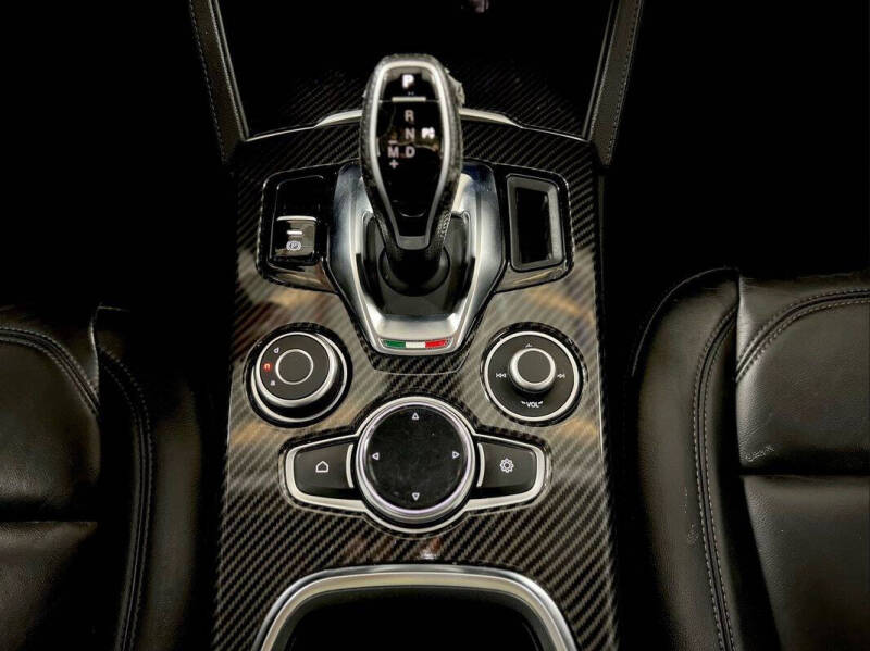 2020 Alfa Romeo Stelvio Ti
