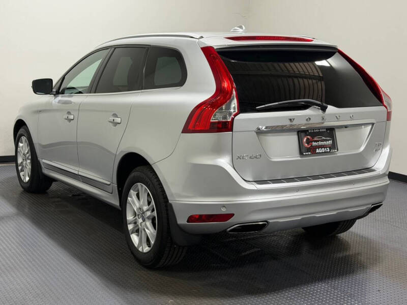 2016 Volvo XC60 T5 Premier
