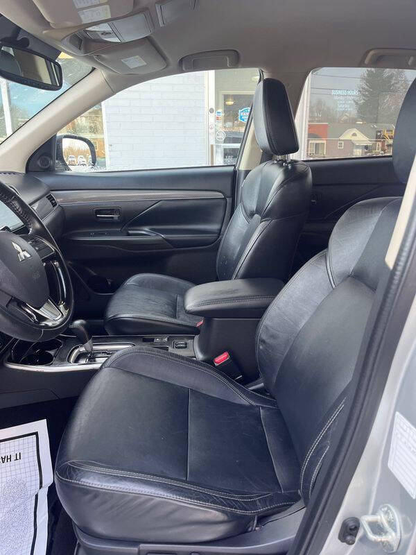 2020 Mitsubishi Outlander