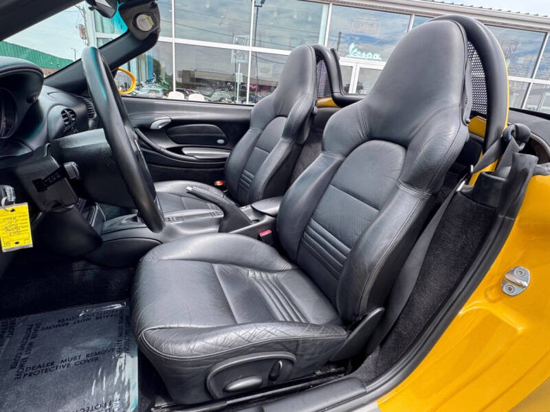 2003 Porsche Boxster