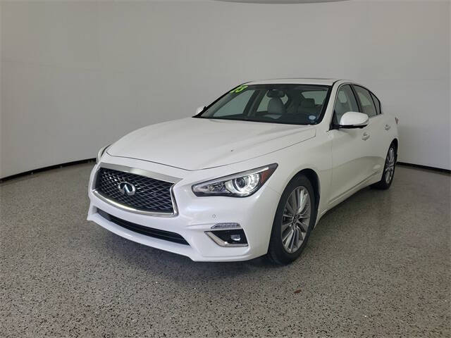 2023 Infiniti Q50 Luxe
