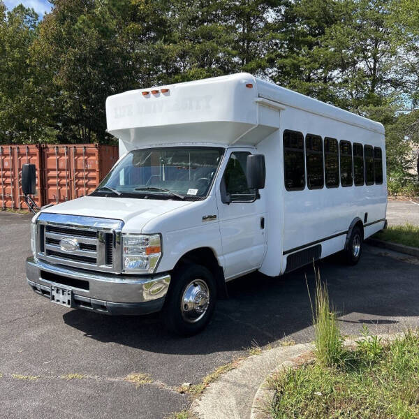 2014 Ford E-Series E-450 SD