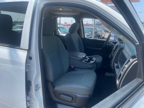 2016 RAM 1500 Express