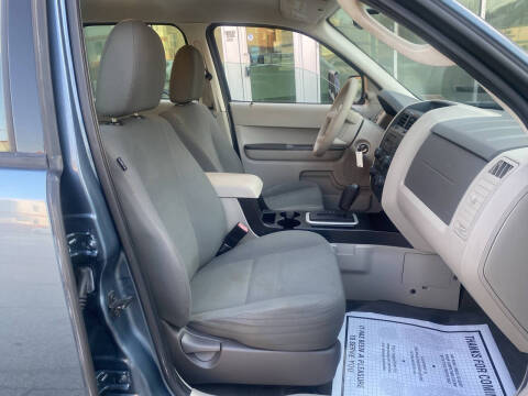 2011 Ford Escape XLS
