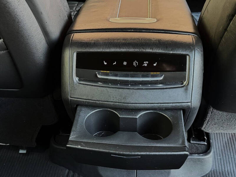 2021 Cadillac Escalade ESV Sport Platinum