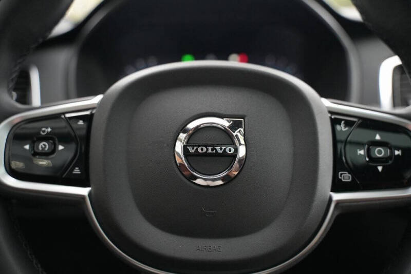 2023 Volvo XC90 B6 Plus Bright Theme 7P