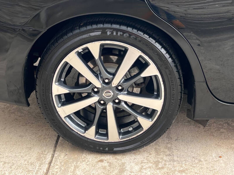 2017 Nissan Altima 3.5 SR