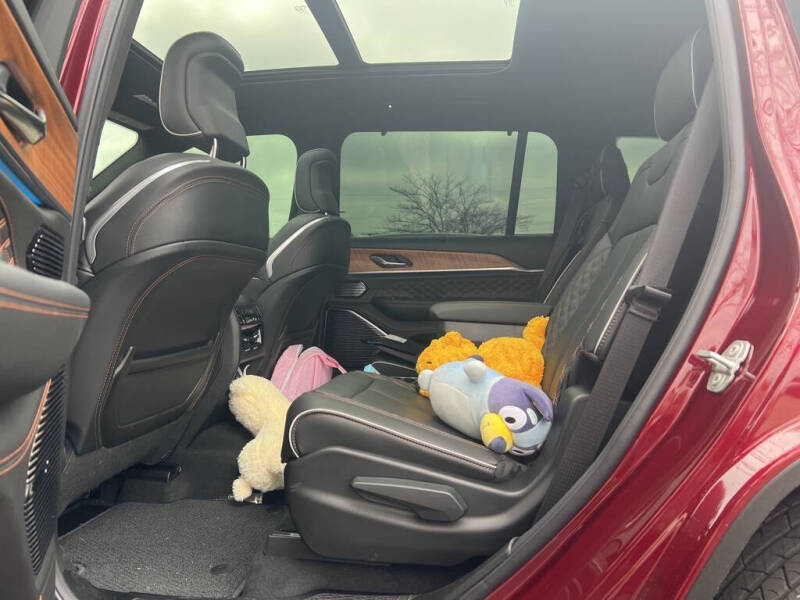 2025 Jeep Grand Cherokee L Summit