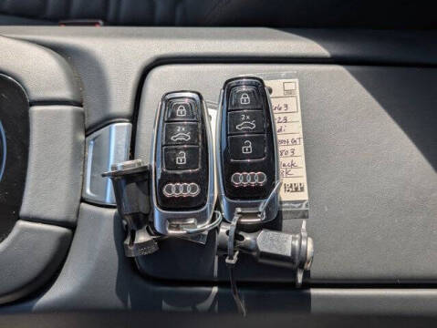 2023 Audi e-tron GT quattro Prestige