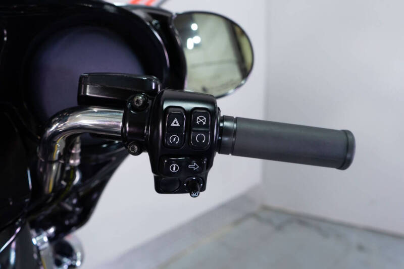 2014 Harley-Davidson Street Glide Special