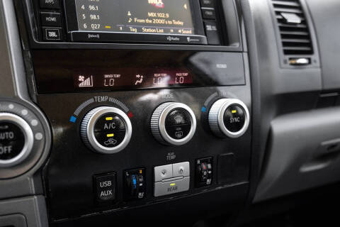 2017 Toyota Sequoia Platinum