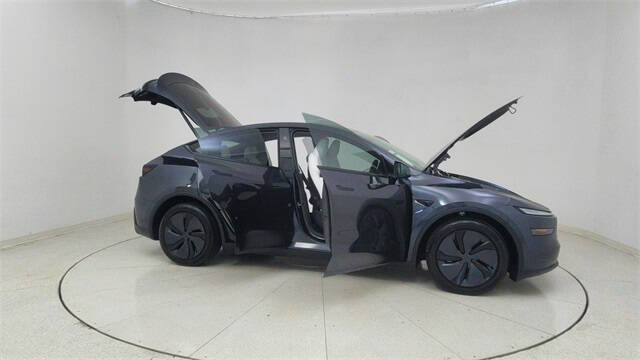 2026 Tesla Model Y Long Range