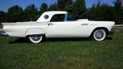 1957 Ford Thunderbird