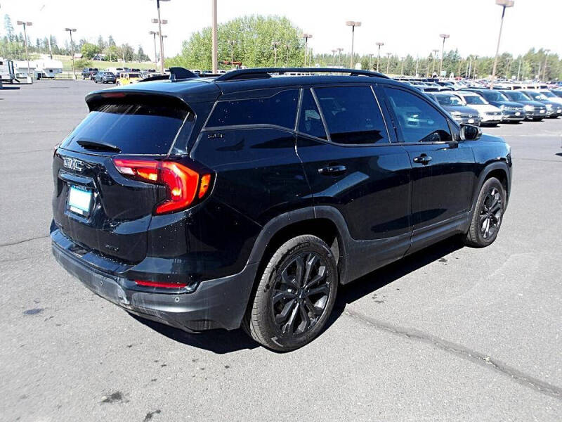 2021 GMC Terrain SLT