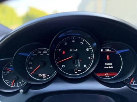 2017 Porsche Cayenne GTS