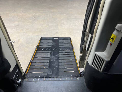 2014 Chrysler Town and Country Touring