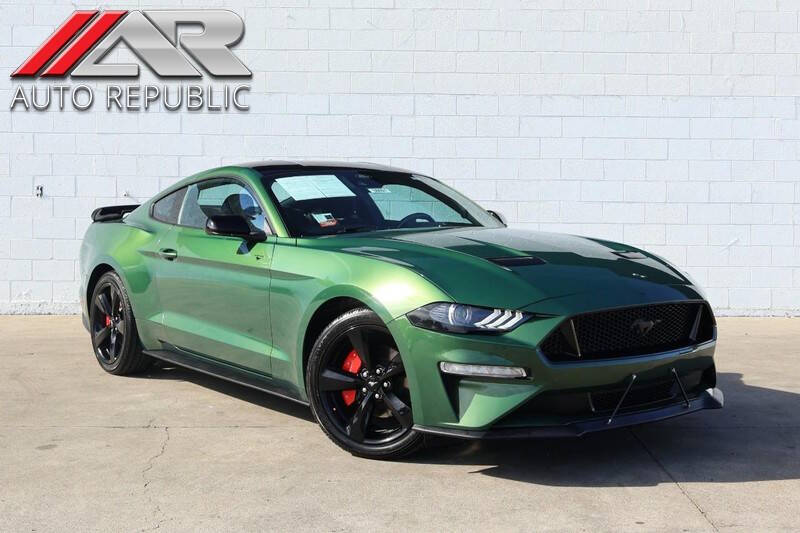 2022 Ford Mustang EcoBoost