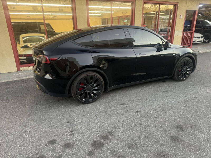 2023 Tesla Model Y Performance