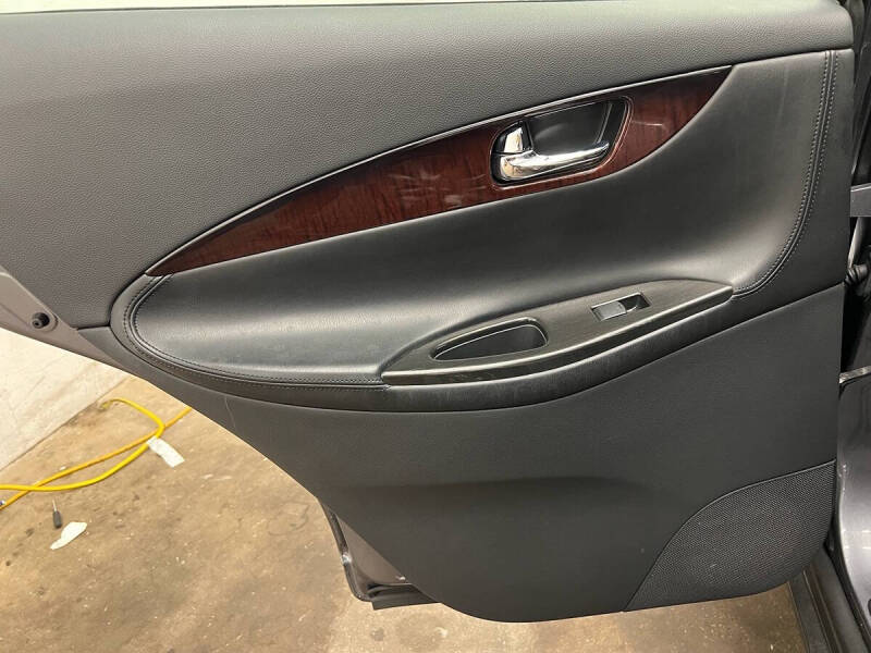 2016 Infiniti QX50