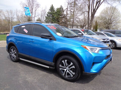 2018 Toyota RAV4 for sale at North American Credit Inc. in Waukegan IL