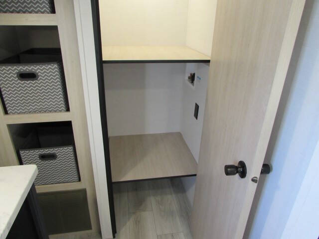 2025 Forest River AVENGER 25