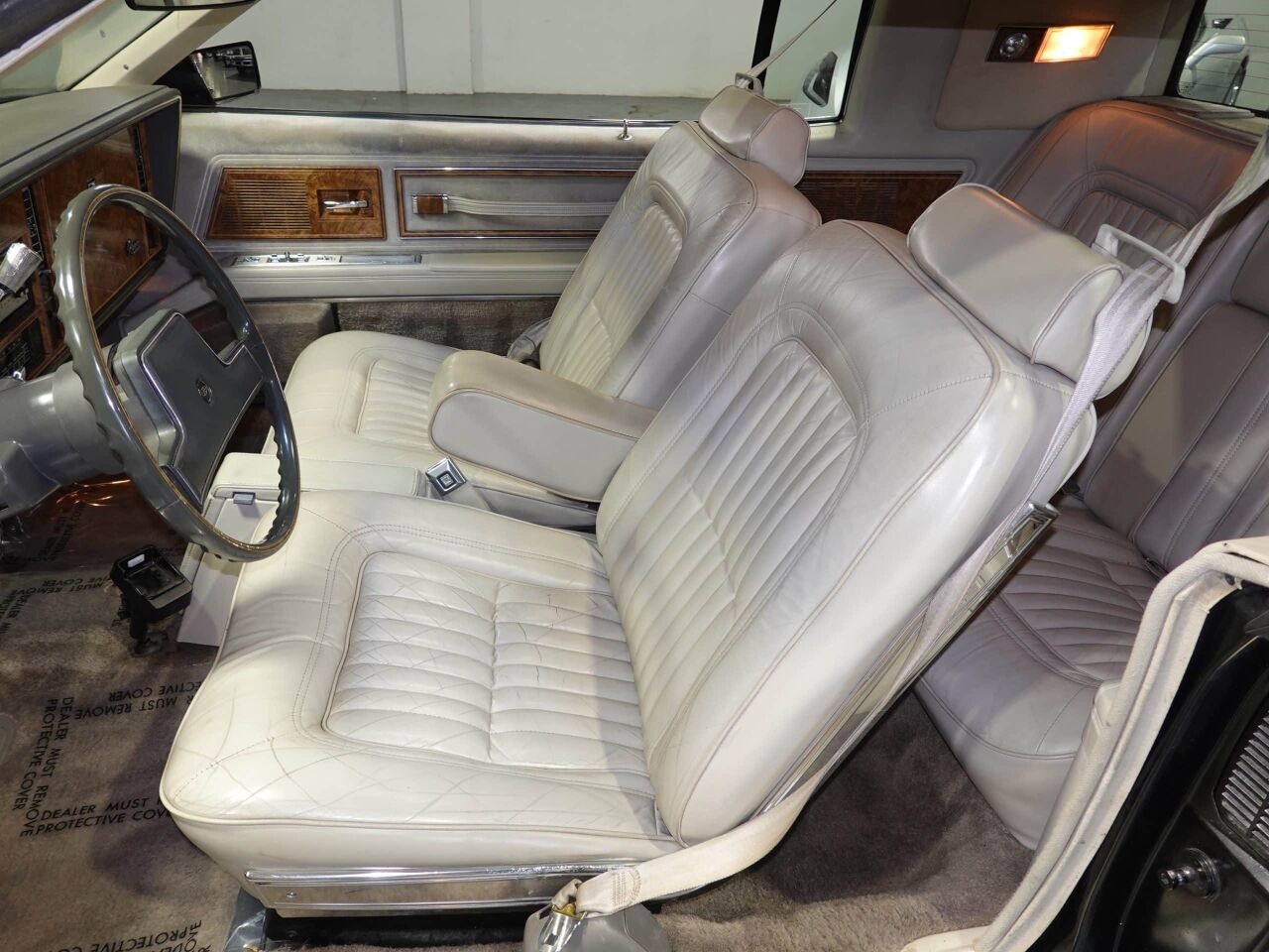 1984 Buick Riviera 38