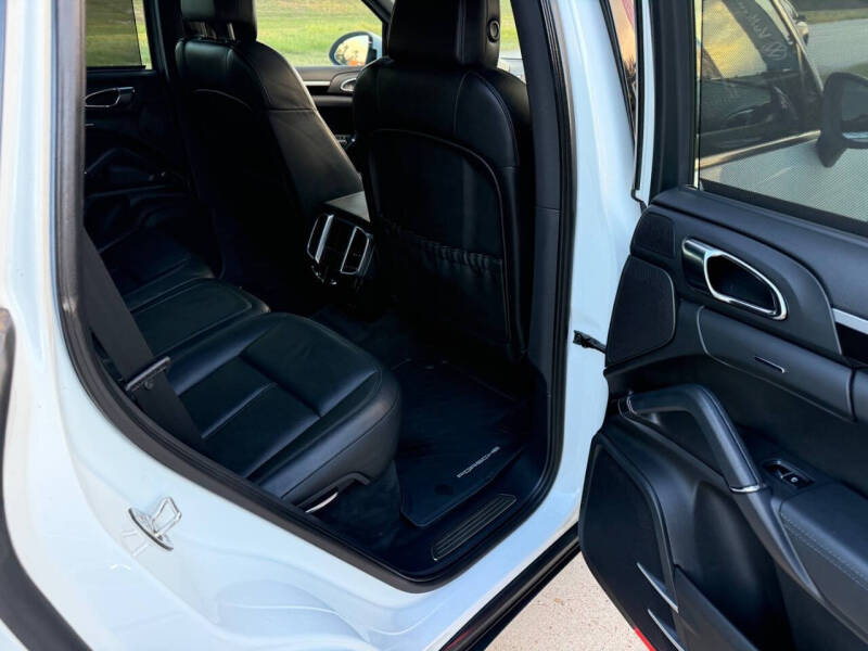 2012 Porsche Cayenne Tiptronic