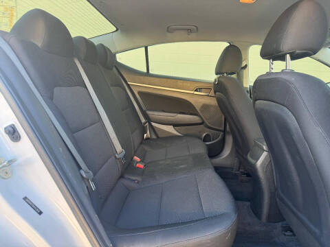 2019 Hyundai Elantra SEL