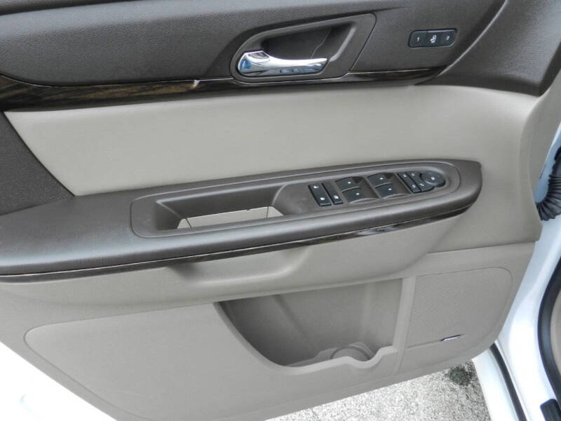 2016 GMC Acadia Denali