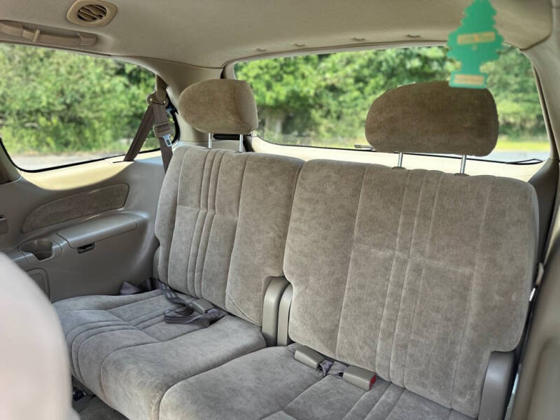 2001 Toyota Sienna LE