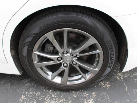 2017 Infiniti Q50 3.0T Signature Edition