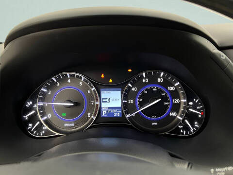 2017 Infiniti QX80