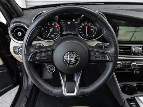 2023 Alfa Romeo Giulia Ti Lusso