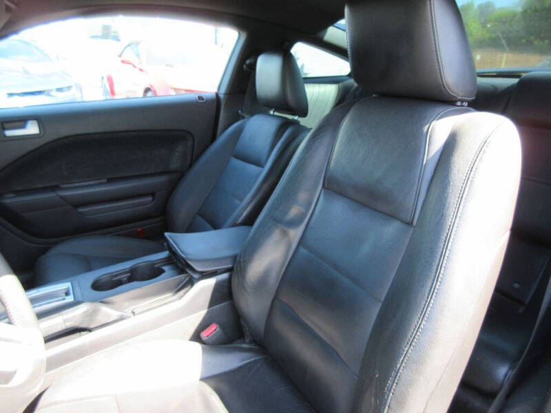 2005 Ford Mustang