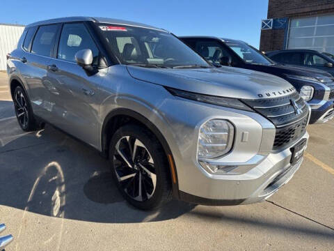 2024 Mitsubishi Outlander PHEV SE