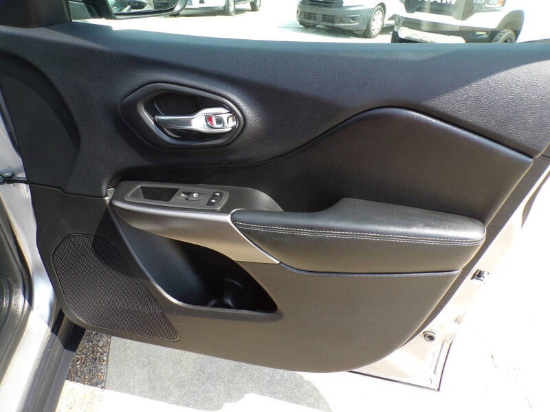 2020 Jeep Cherokee Latitude