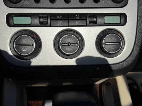 2009 Volkswagen Eos Lux