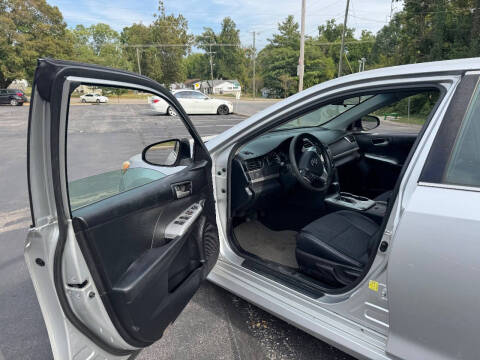 2014 Toyota Camry SE